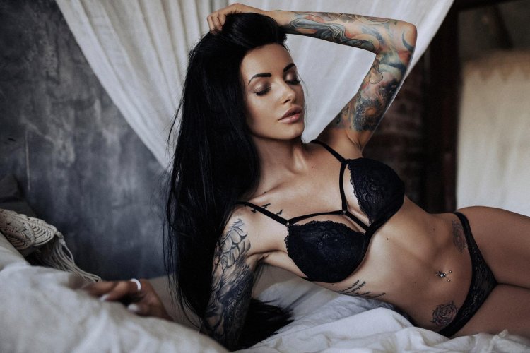 Anna Sakharova model