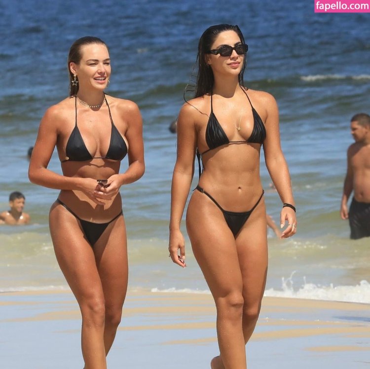 Habriela Versiani headaches