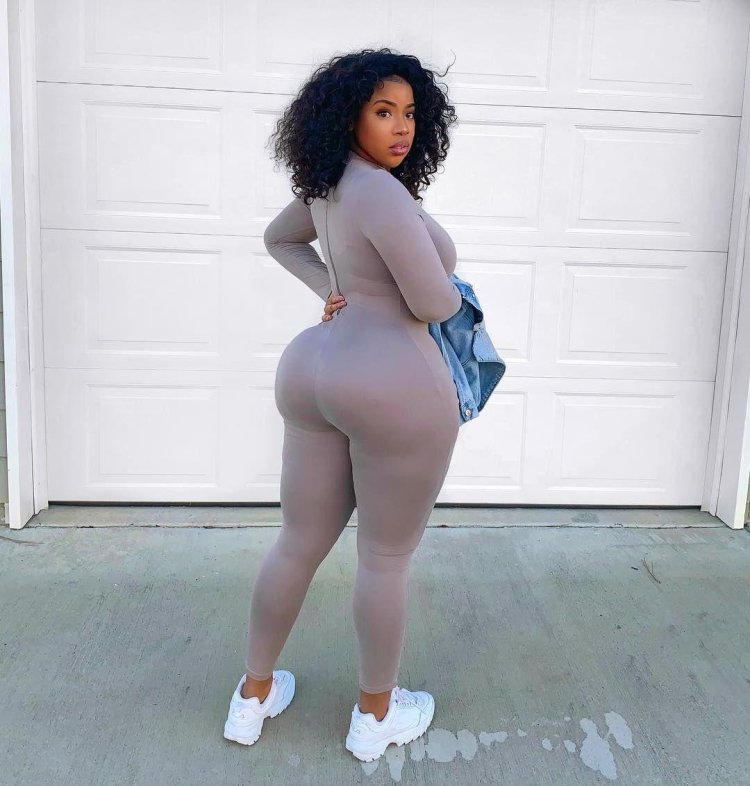 Brianna Francisco Tits