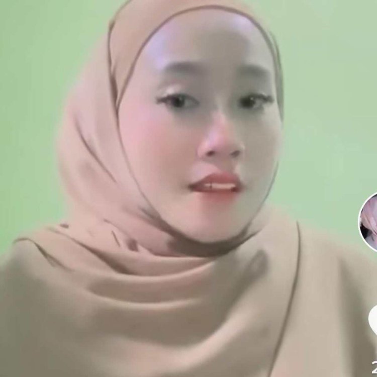 SD Hijab payudara