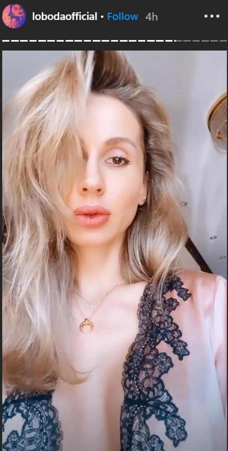 Loboda Breast