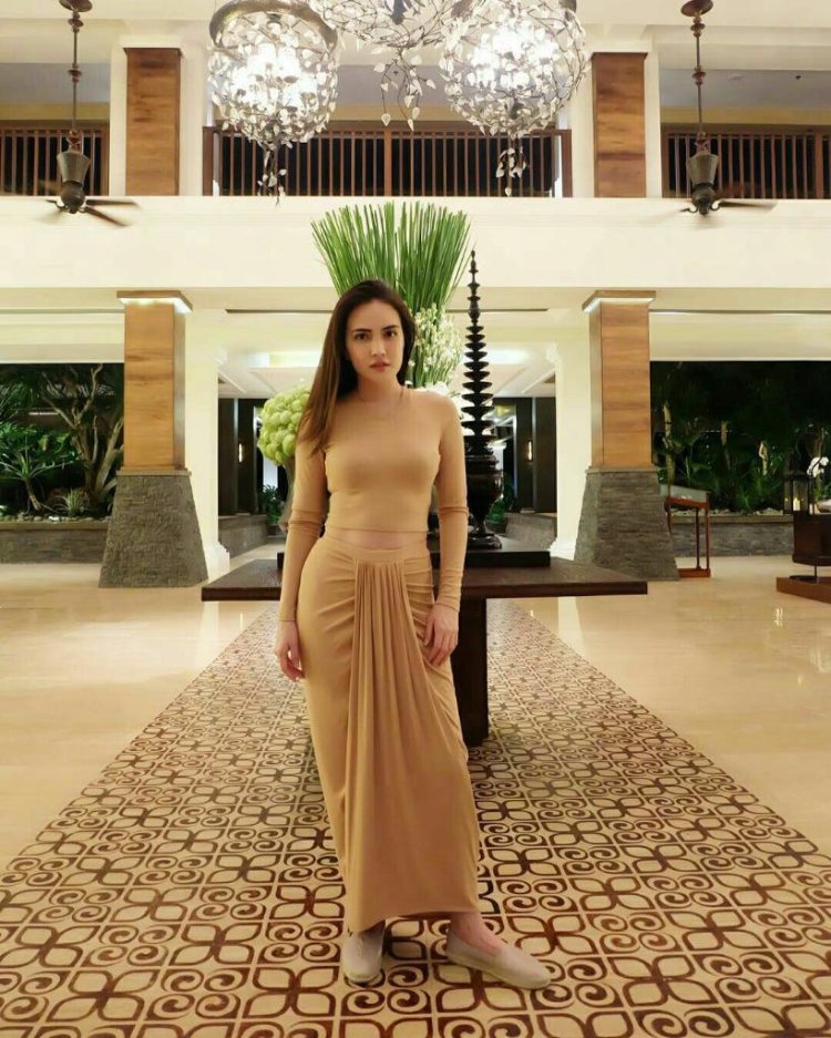 Foto Artis Shandy Aulia