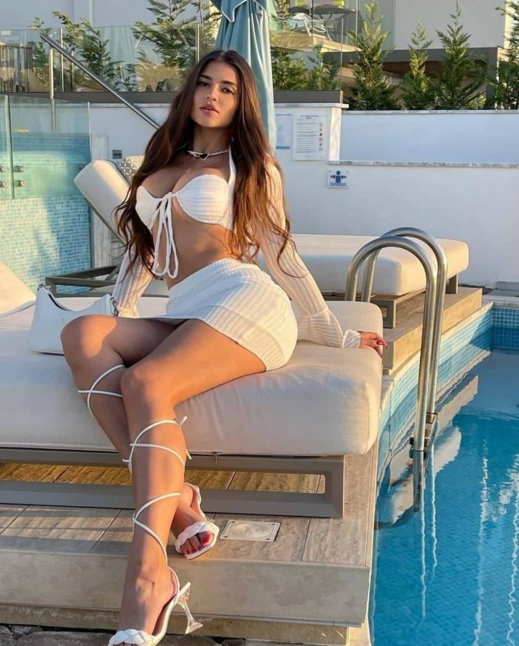 Valeria Biartholf hot