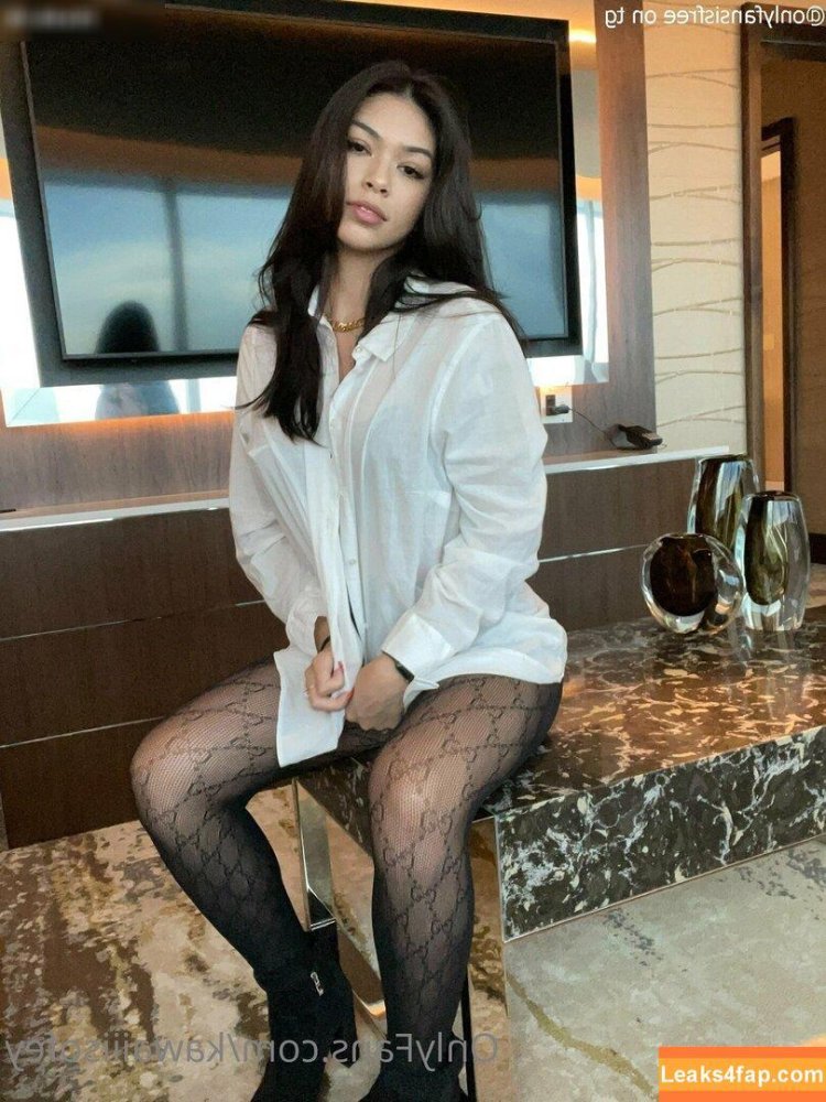 This is my girlfriend Lin Shuan