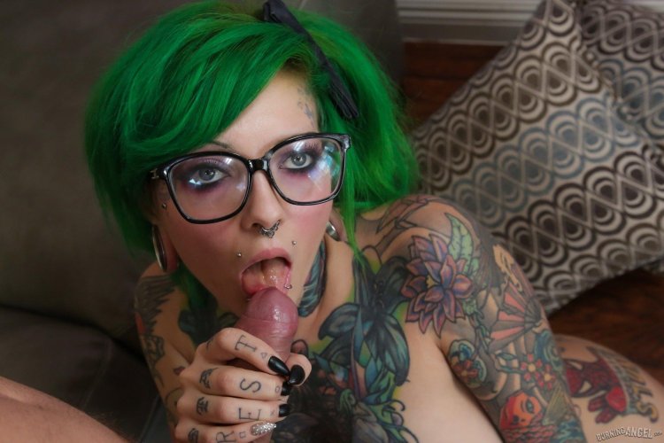 Pornstar with green hair