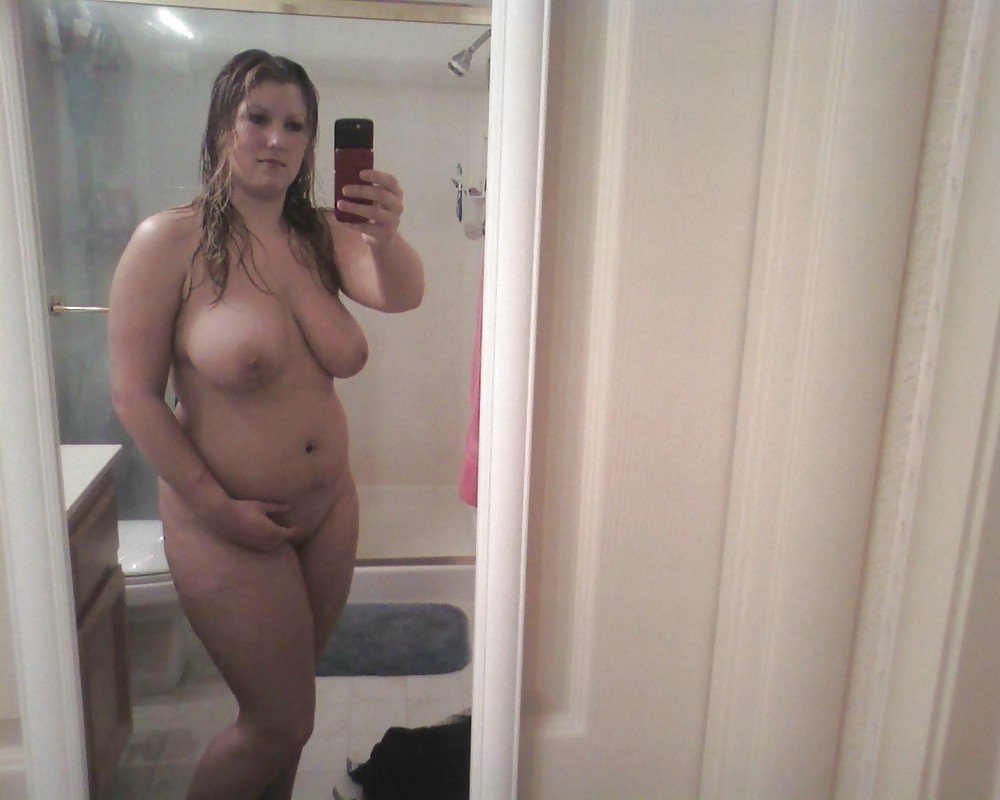 Naked Bbw Selfie