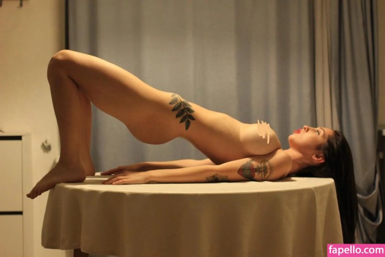 Girls in seductive poses