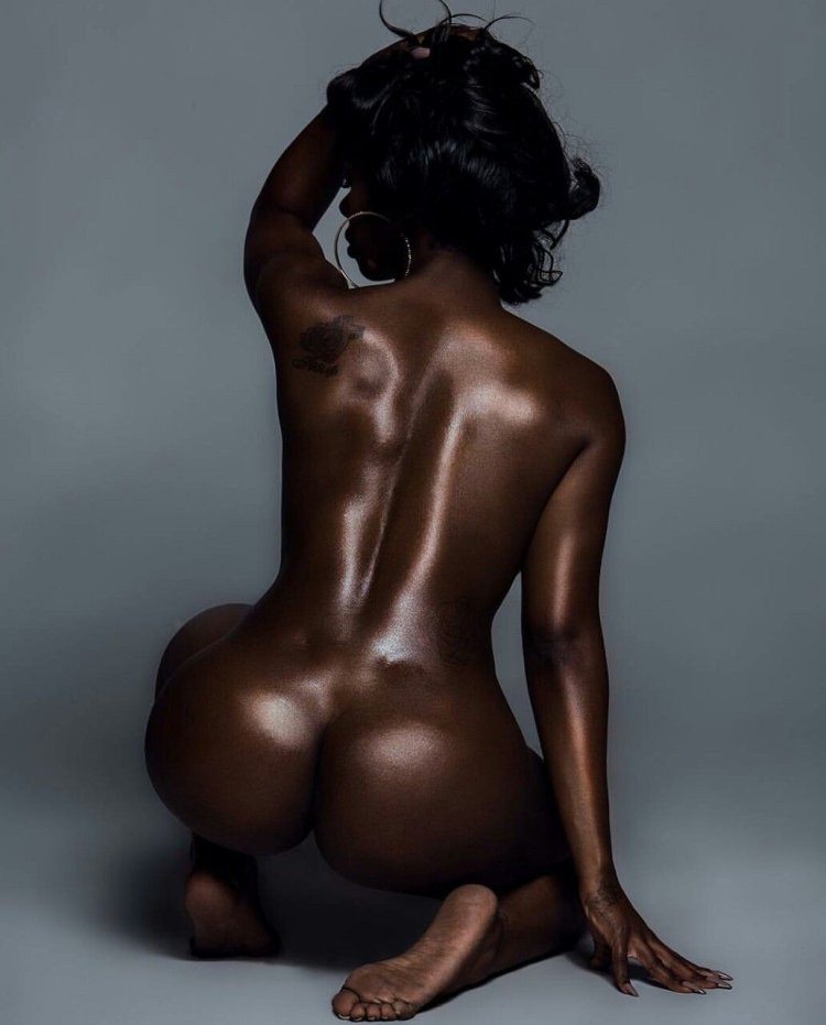 Naked mulatto Sabrina Mary