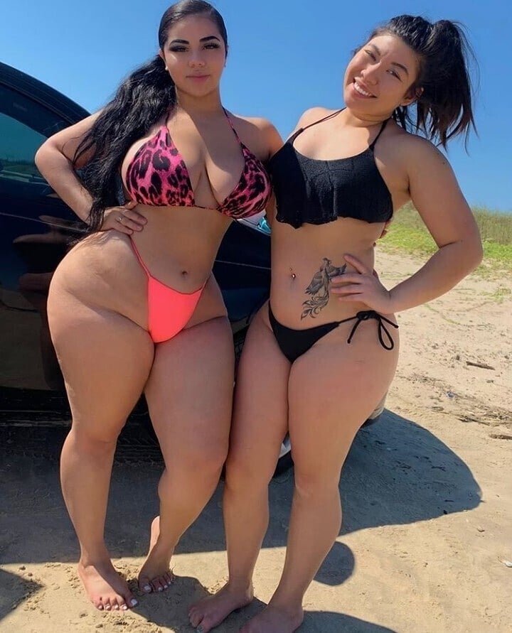 Megan Velez. Yardeniivelez