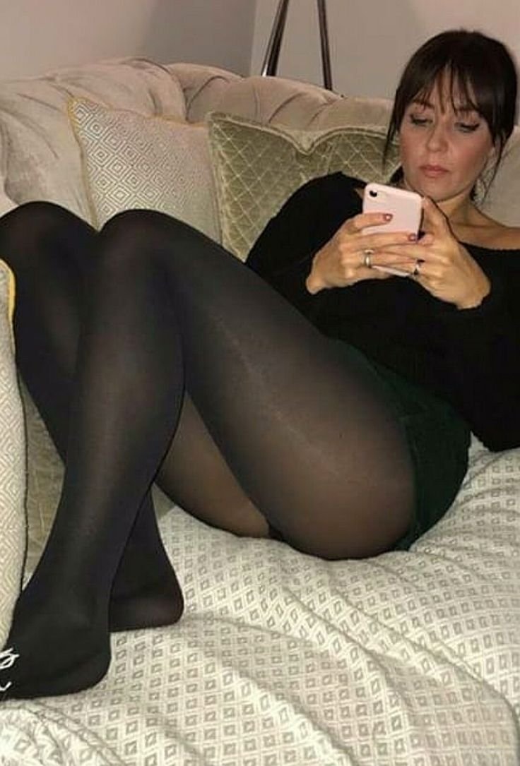 WIFE PANTYHOSE photo picture