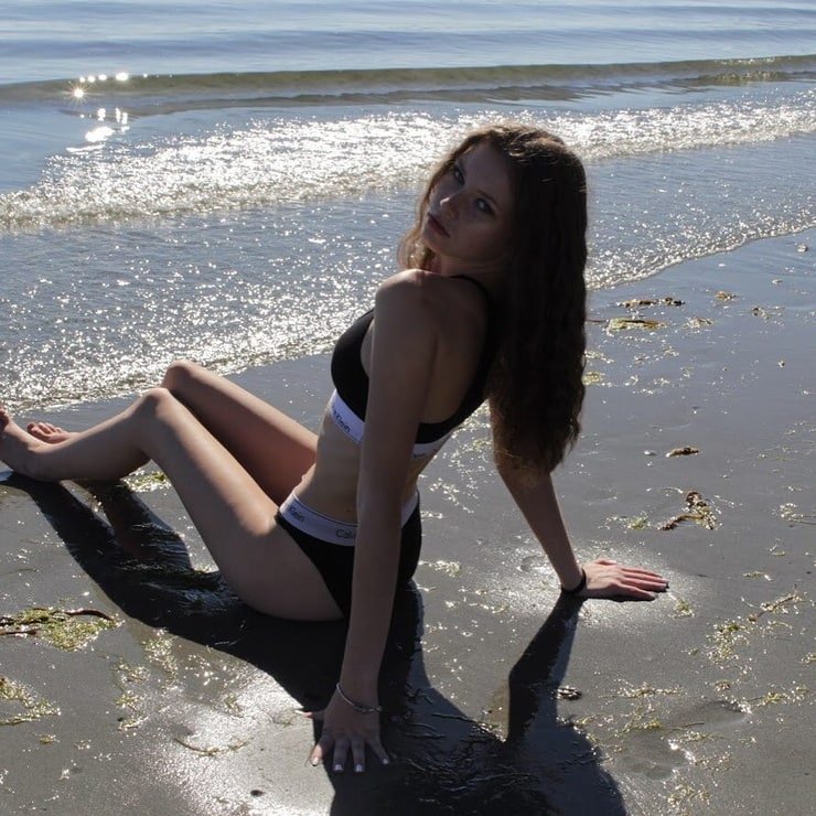 Valeria Lukyanova drain