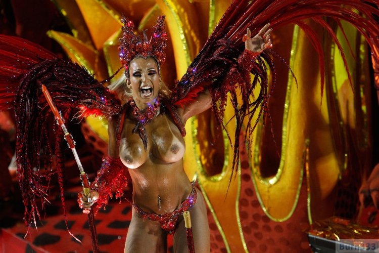 Andrea Martins Brazil naked