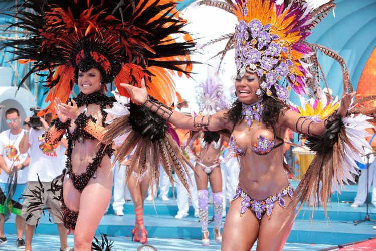 Naked carnival Brazil 1986