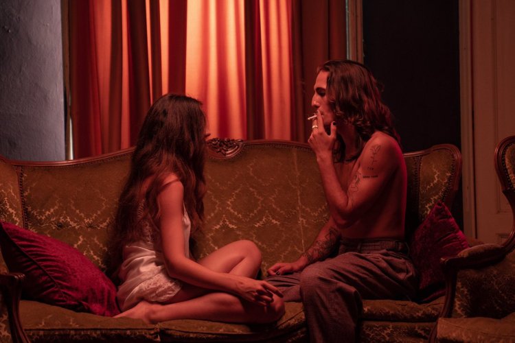 Damiano David and Victoria