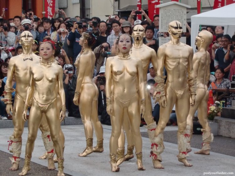 Naked Japanese people in public