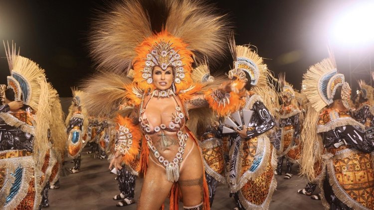 Carnival in Brazil naked
