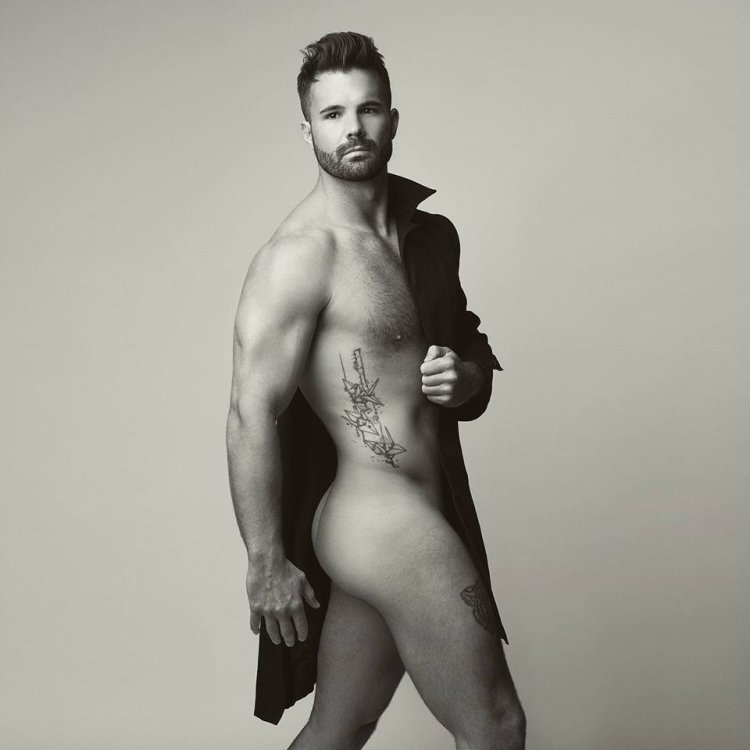 Beautiful erotic men