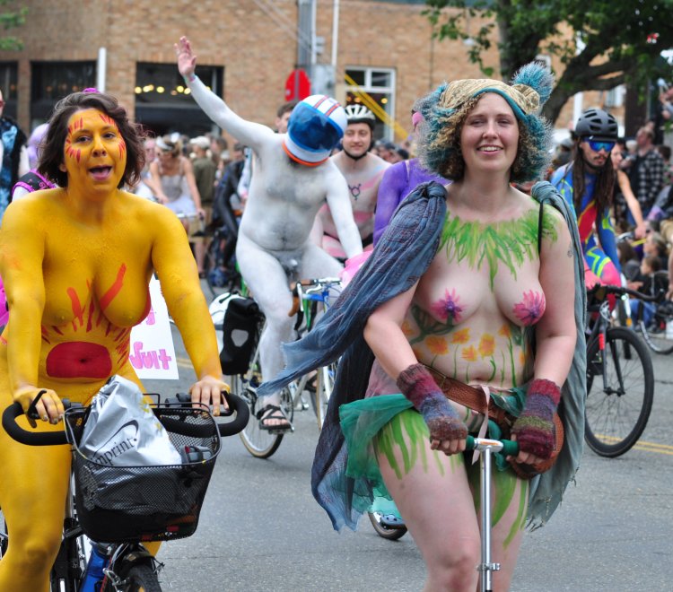 Fremont Solstice Parade Girls