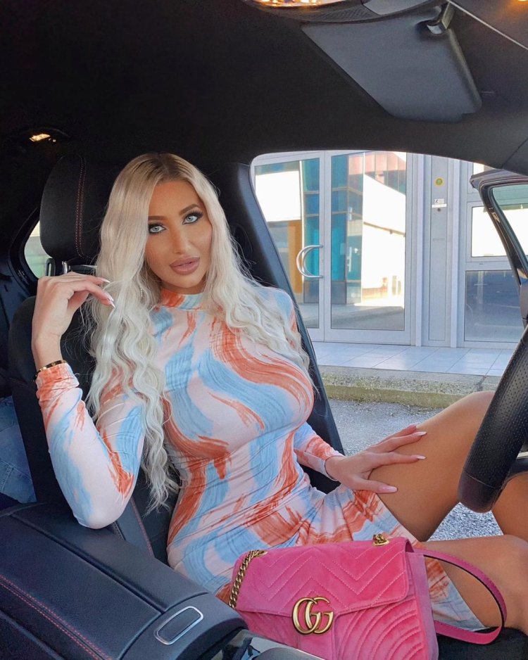 Teclye Christy @Teclyechristy