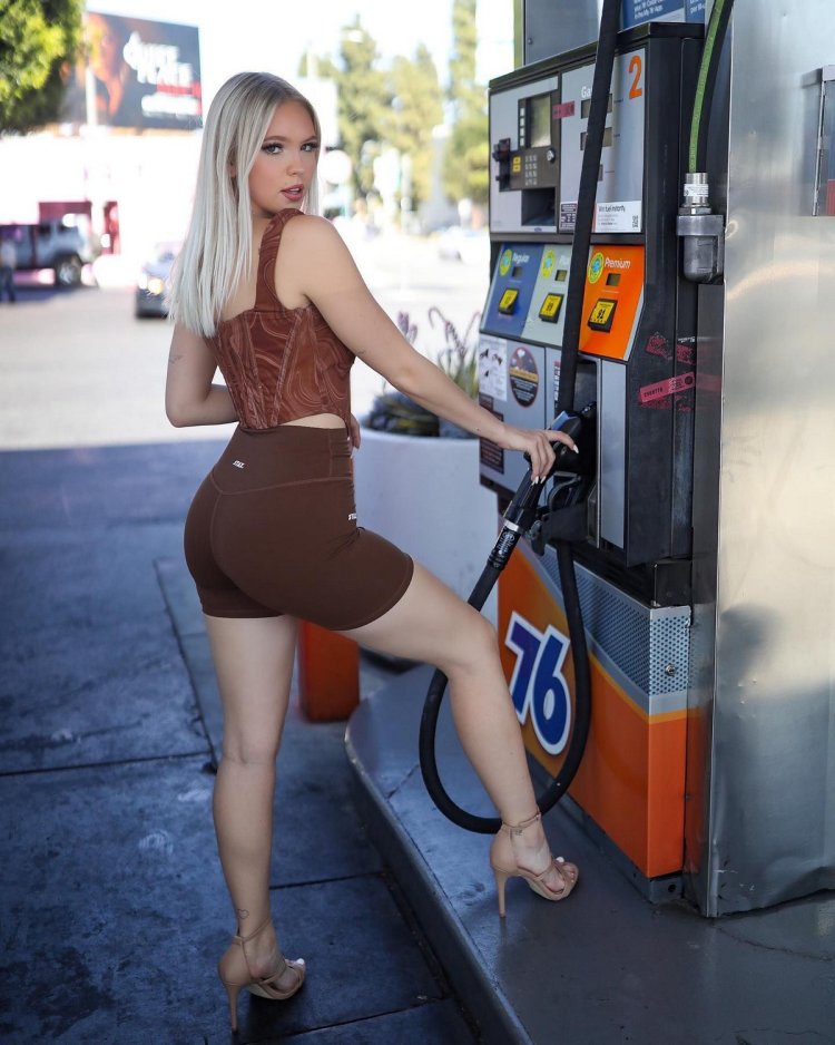 Giordin Jones in the Snow Selfie