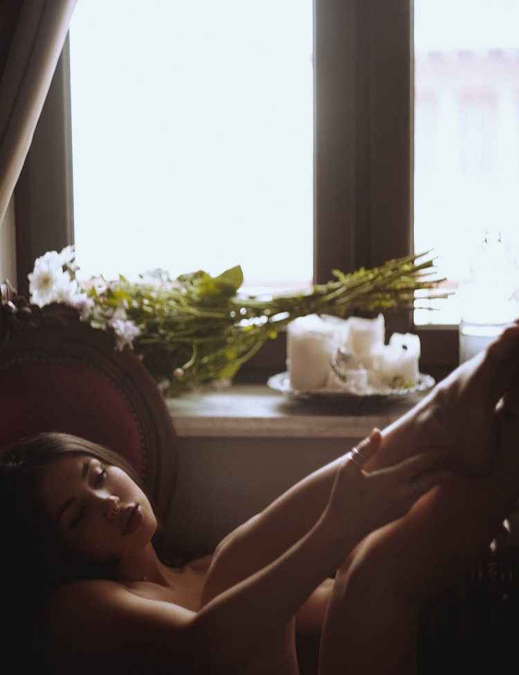 Aliya Lando Naked photo shoot