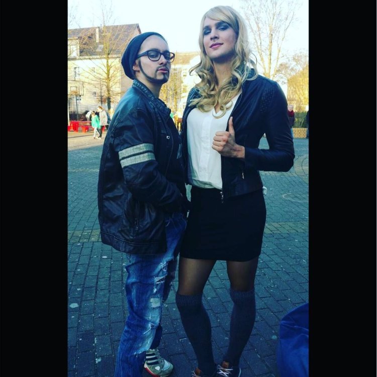 Crossdresser Samantha Oliver