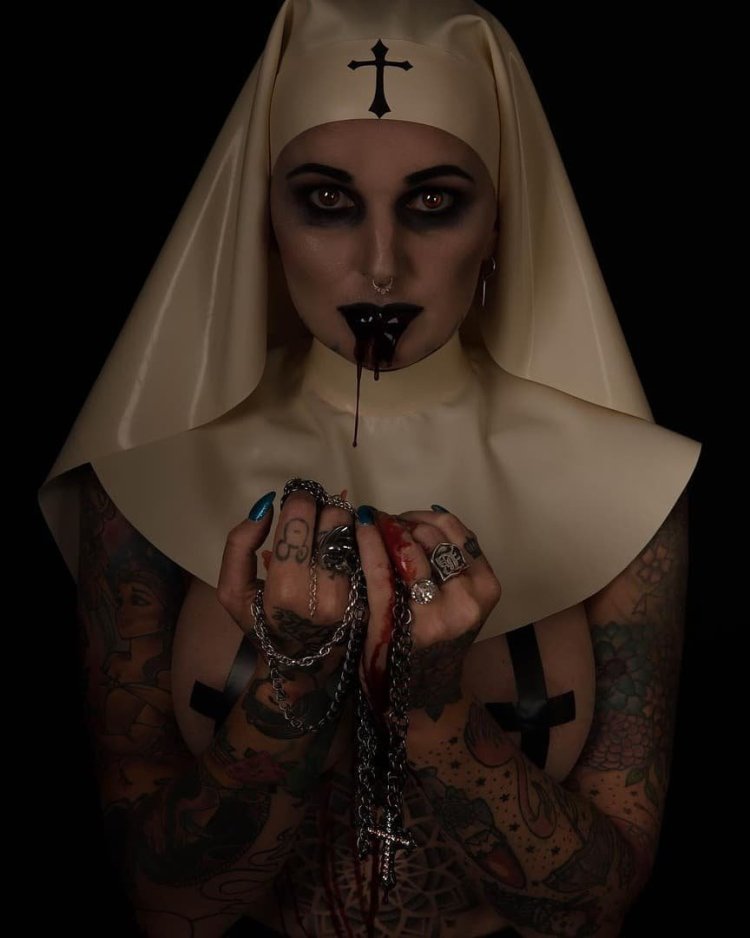 Dolly Reed playboy mafia 2