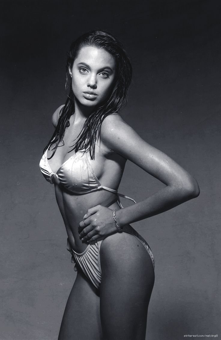 Angelina Jolie at the age of 14