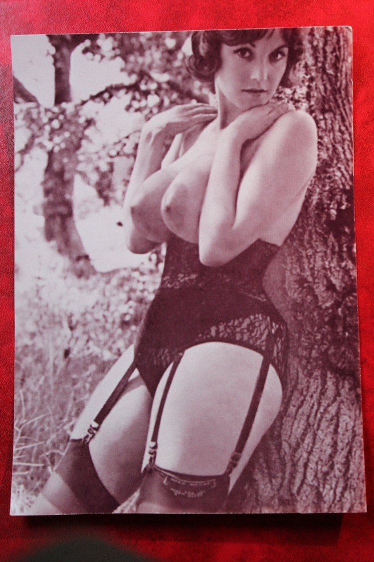 Naked Women Hungary Retro