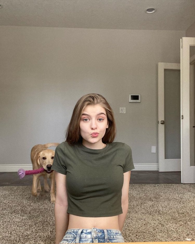 Lyliana Wray Top Gun