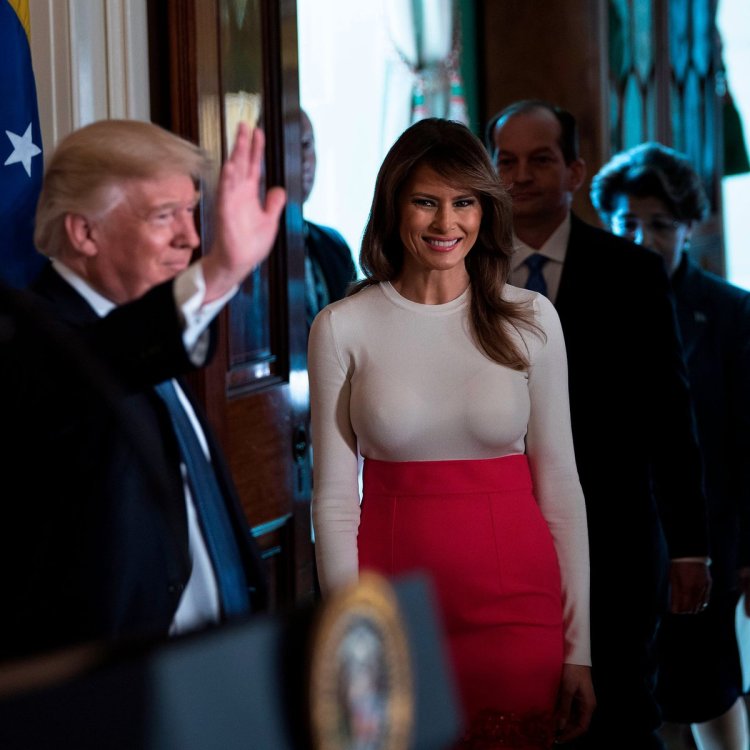 Melania Trump with bare tits