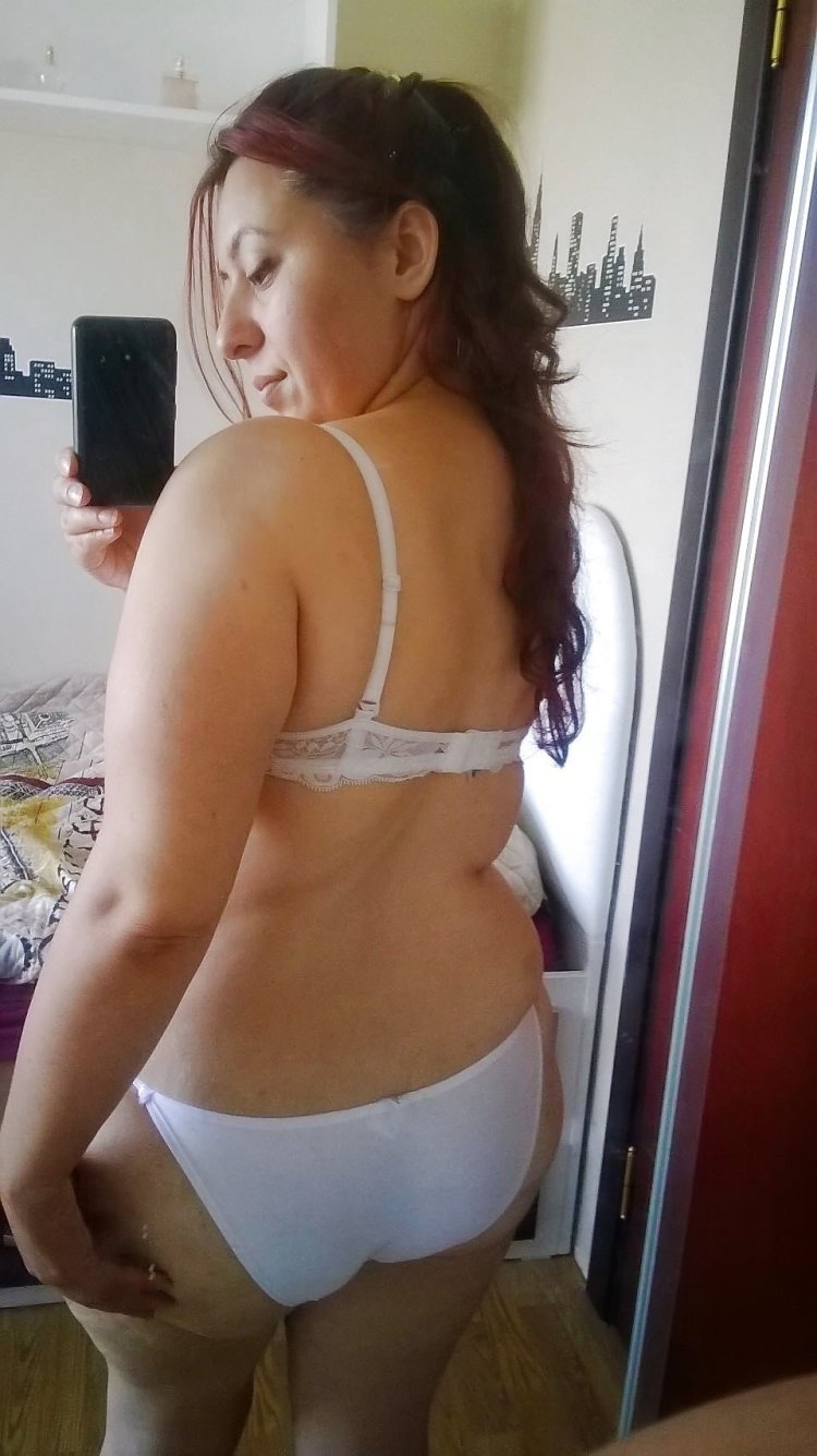 Homemade bbw in shorts