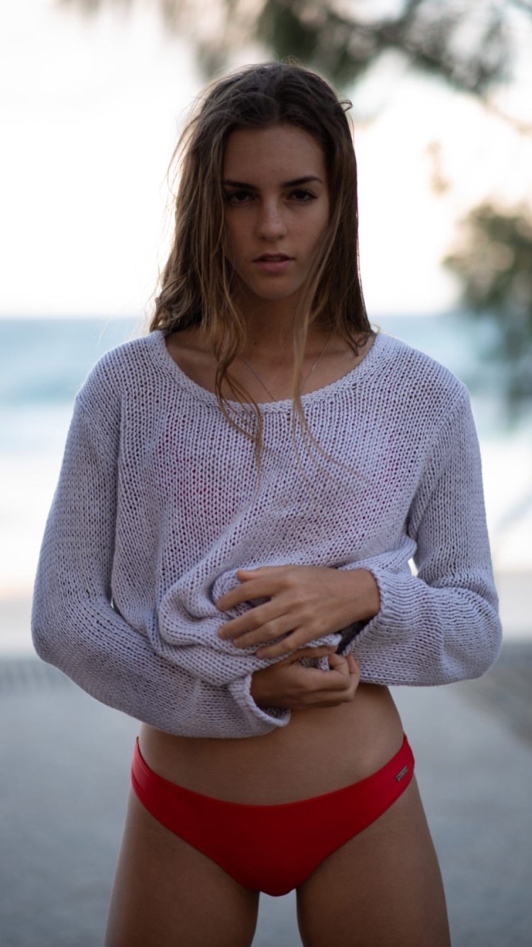 Emily Feld Nipples