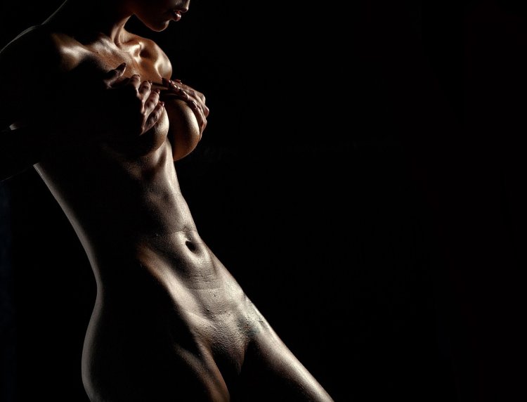 Fashion model nude Anna Grace