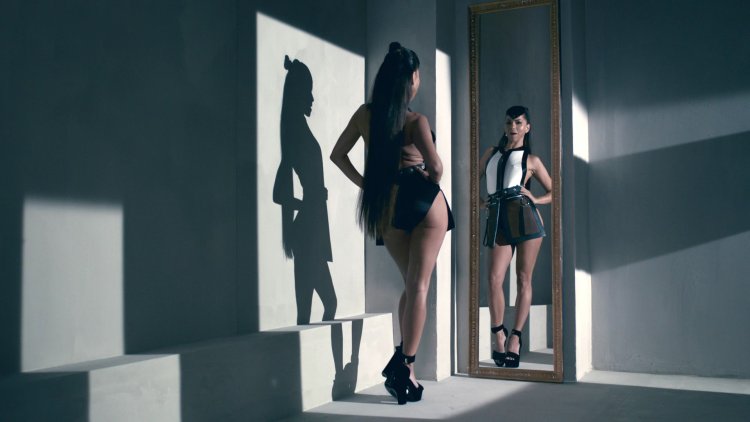 Inna feat. Eric Turner Bop Bop