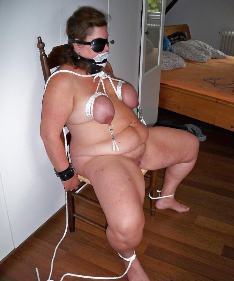 BDSM with fat women