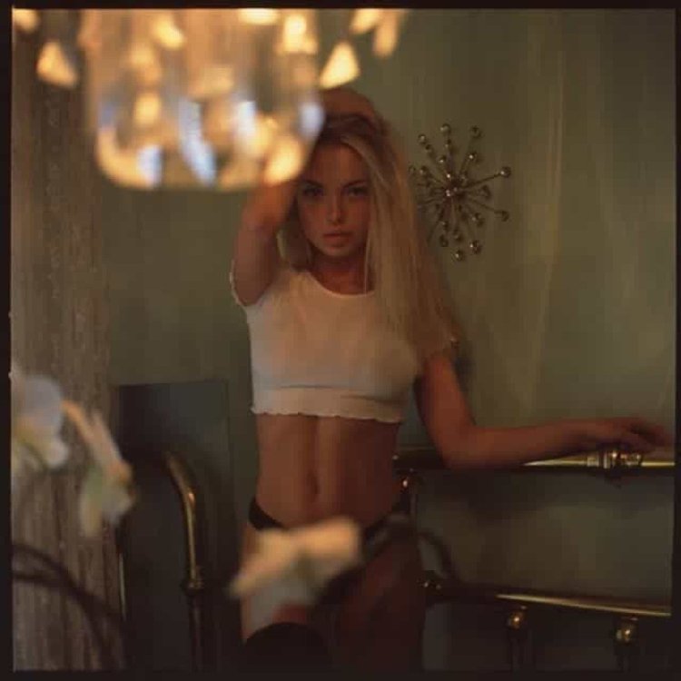 Emma Kotos Model Plum GIF