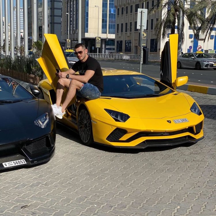 Mahmud Muradov Machi