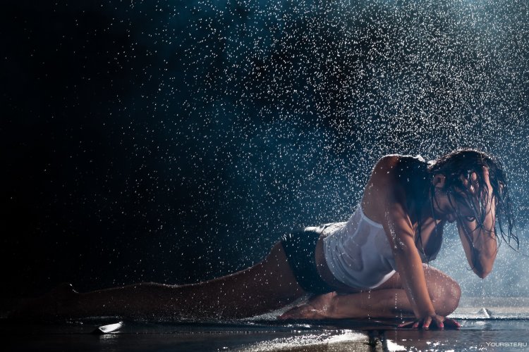 The girl is in the rain