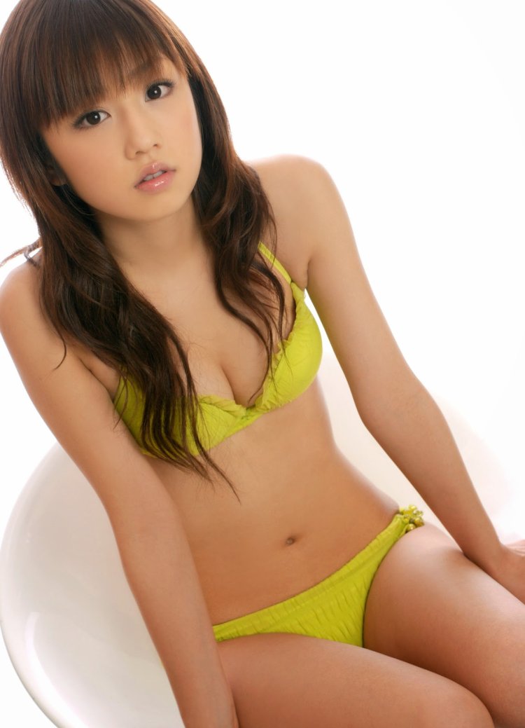 Yuko ogura photo