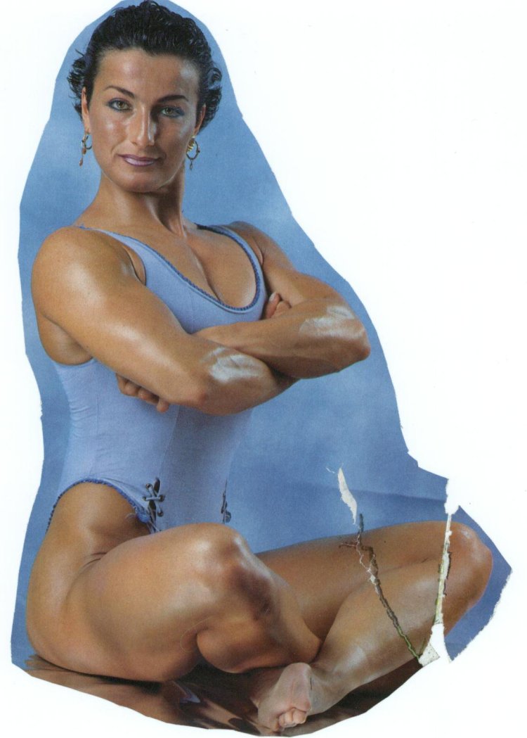 Claudia Demoro biography