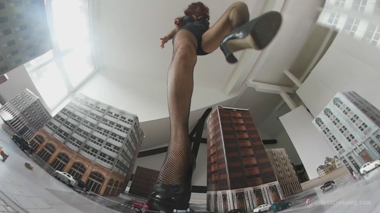 Giantess Lrayelle City