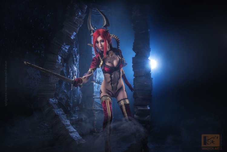 Alina Latypova Vandych