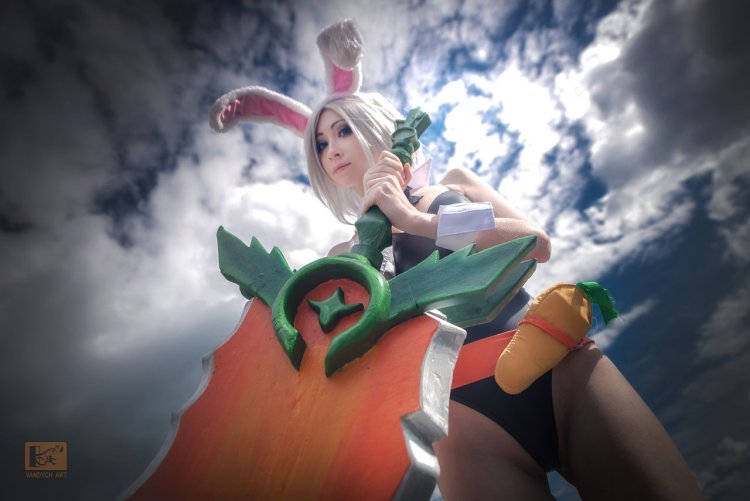 Alina Latypova Vandych cosplay Ero