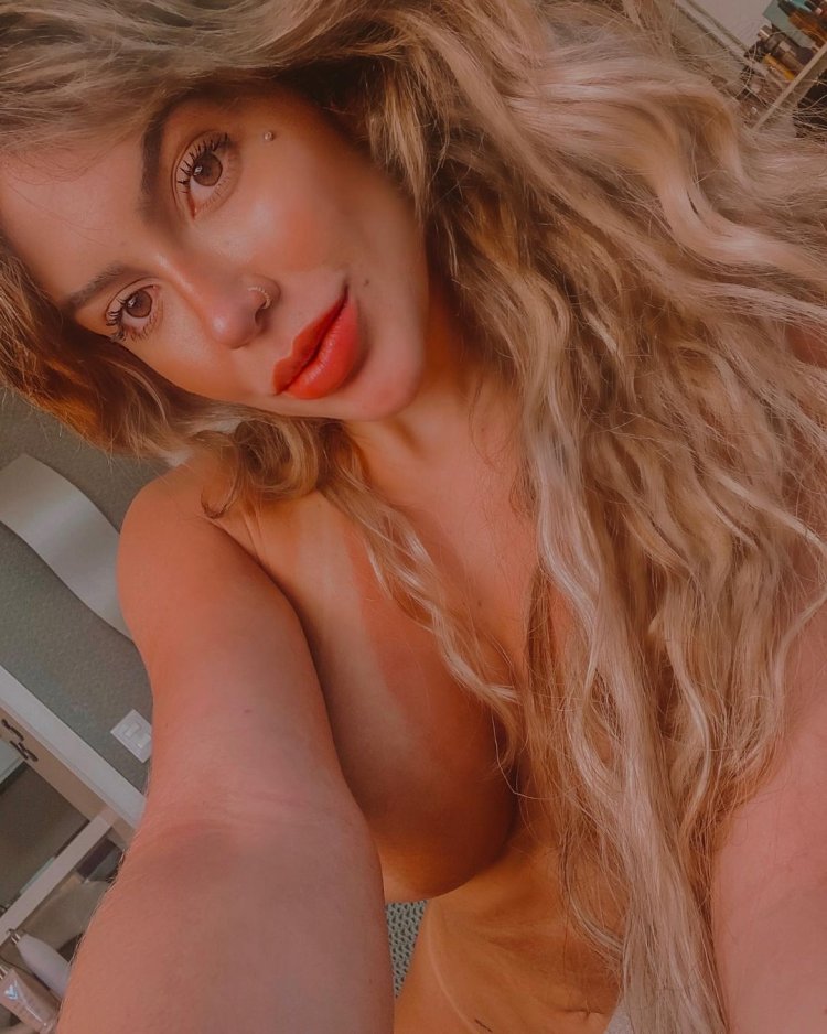 Yana Slavakova Abinsk