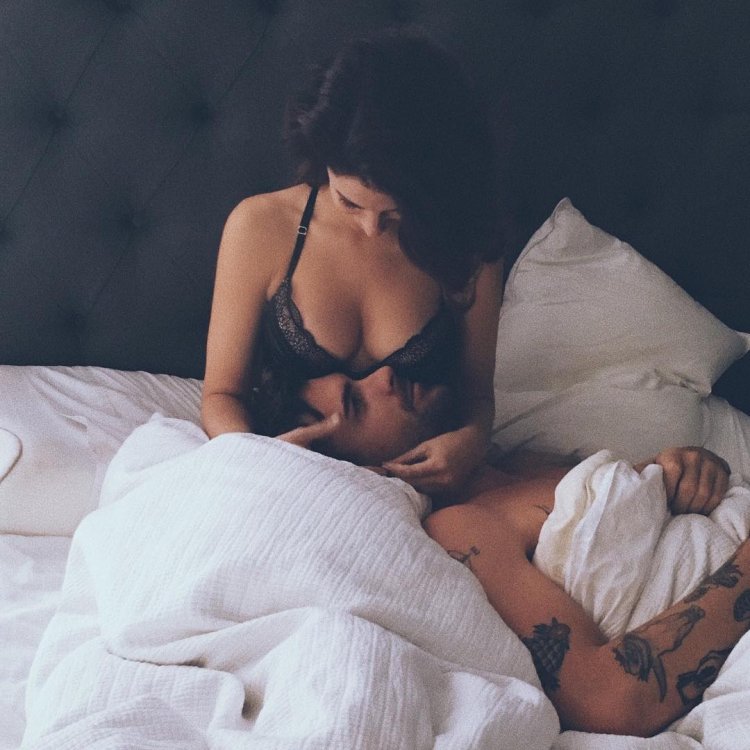 Jessica Lundes is naked