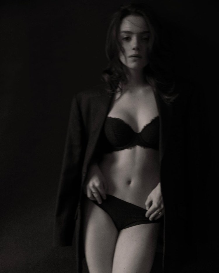 Evgenia Medvedev in black