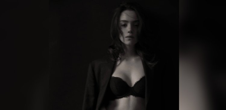 Photoshoot of Medvedeva in underwear