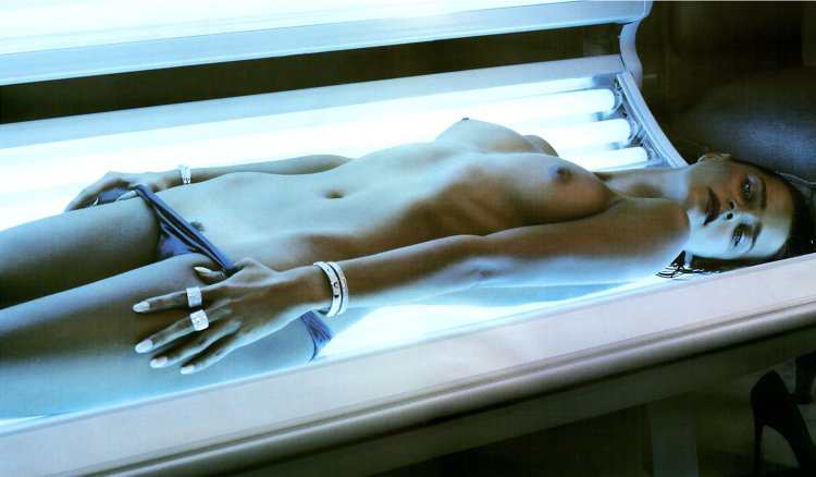 Naked Carmen Cass photo