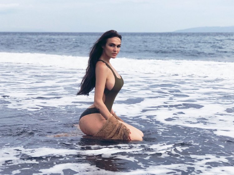 Alena Vodonaeva is hot